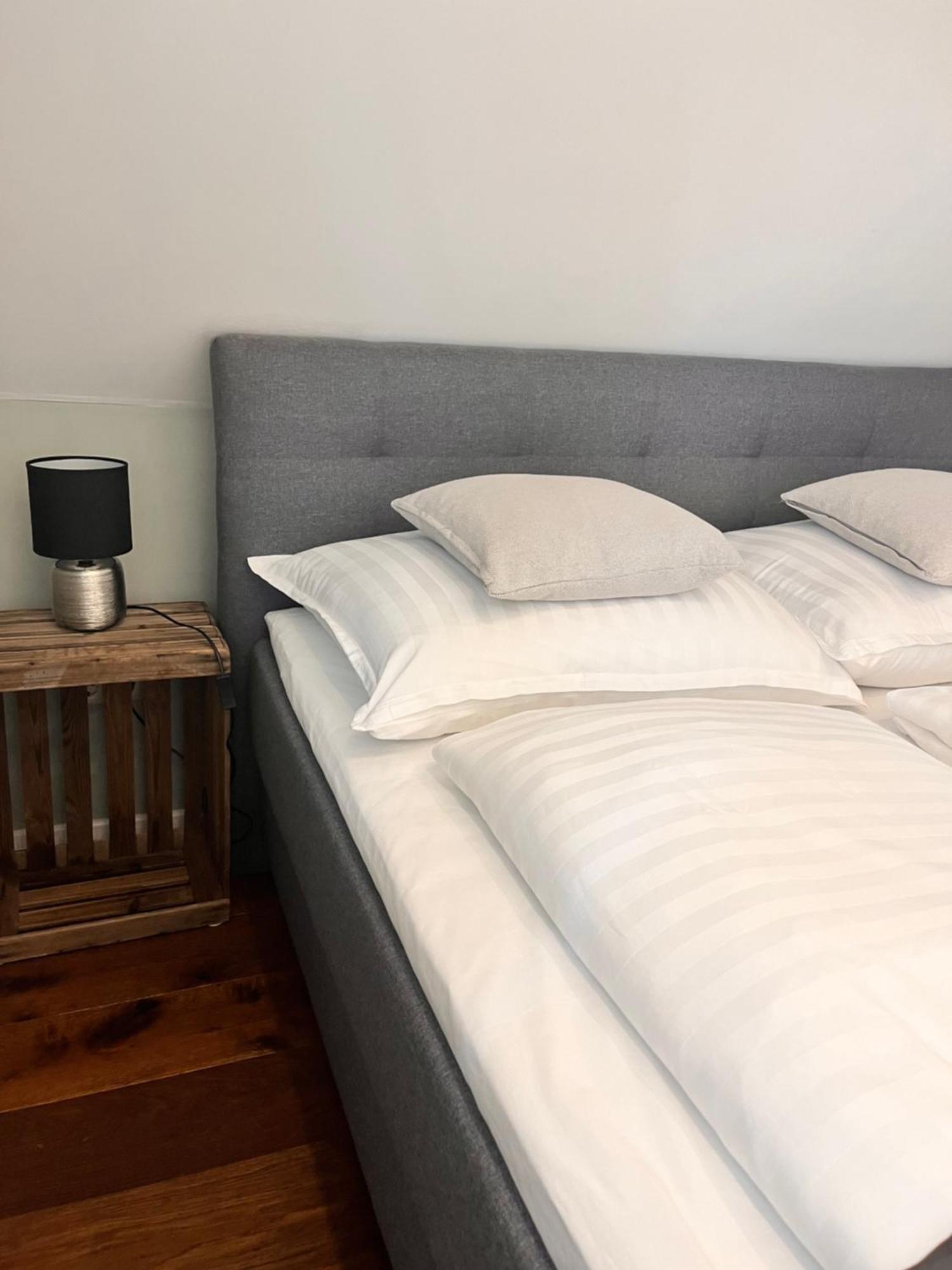 Weingut & Gaestezimmer Weissenbacher Homestay Gamlitz